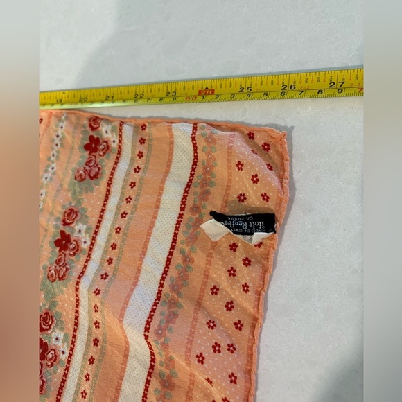 Vintage Holt Renfrew 100% Silk Scarf Made in Italy - 26" Peach Floral Square - Picture 6 of 7